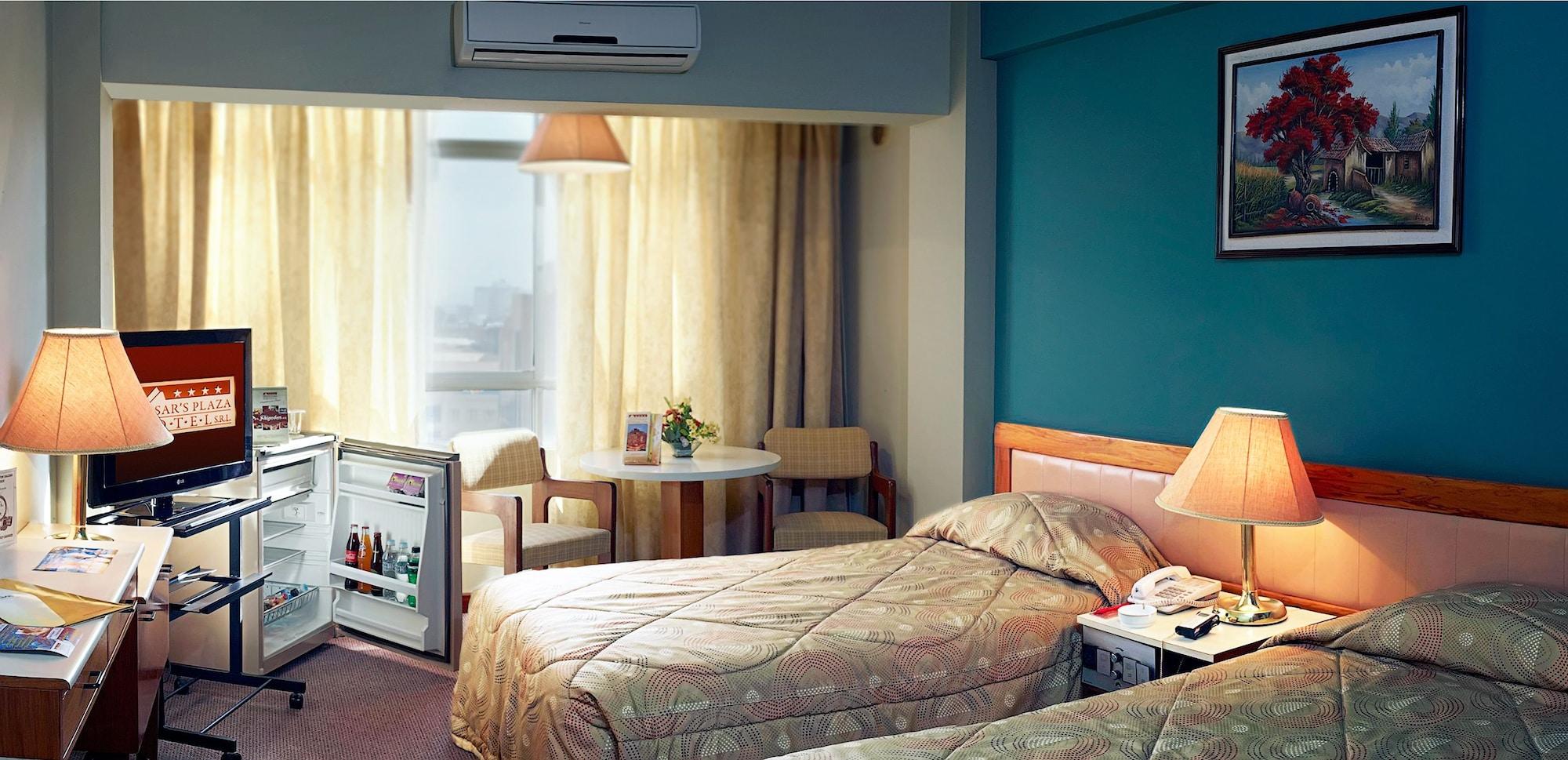 Cesar's Plaza Hotel 4*